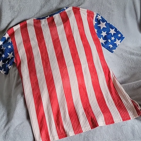 USA Ladies Top - Picture 3 of 5